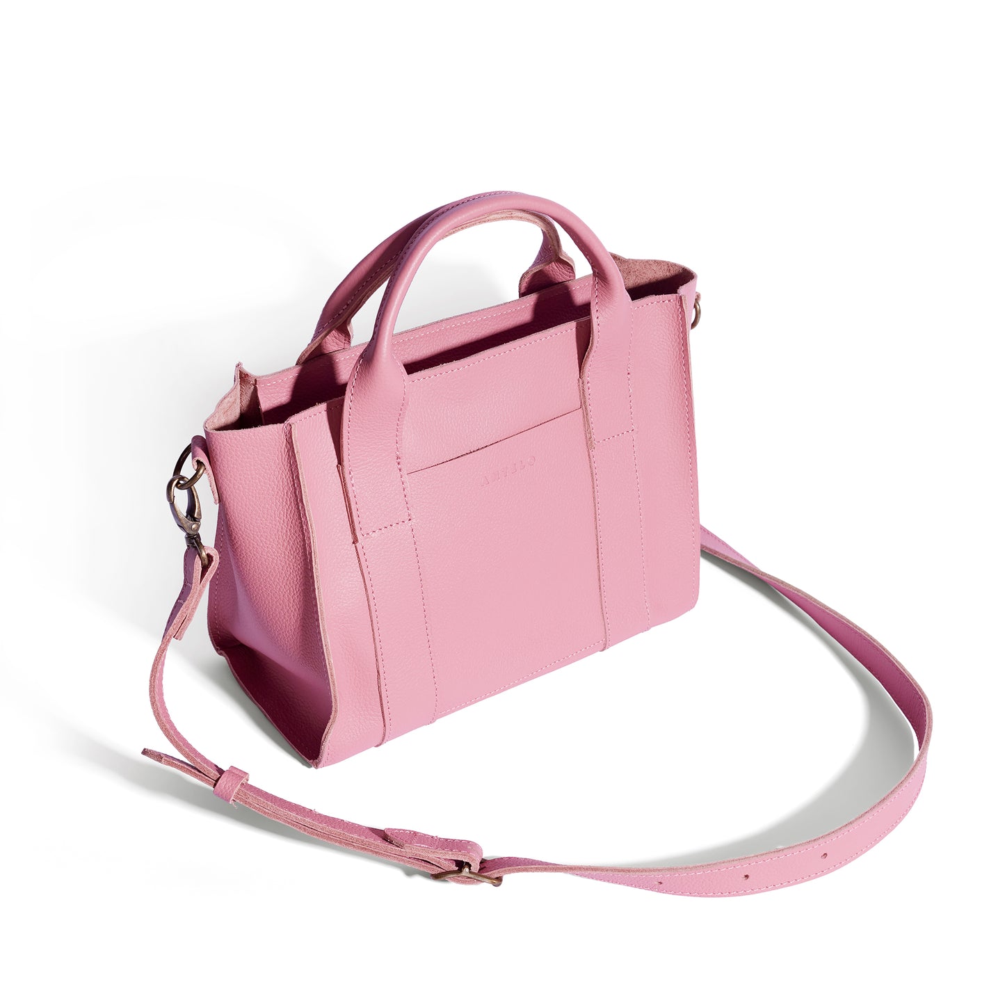 Noa East-West Medium Crossbody shopper - MINOR FLAW