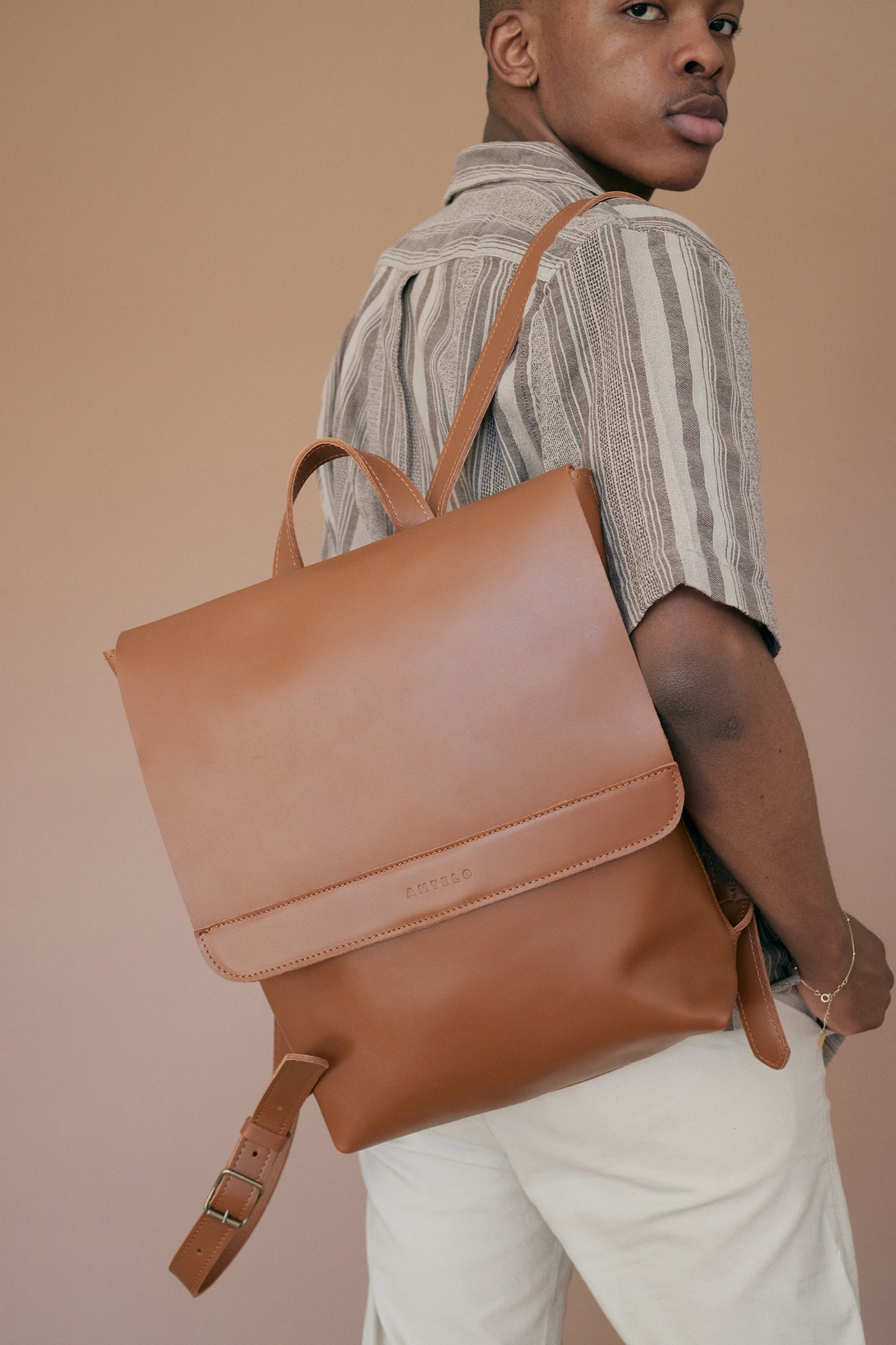 Finley unlined Leather backpack