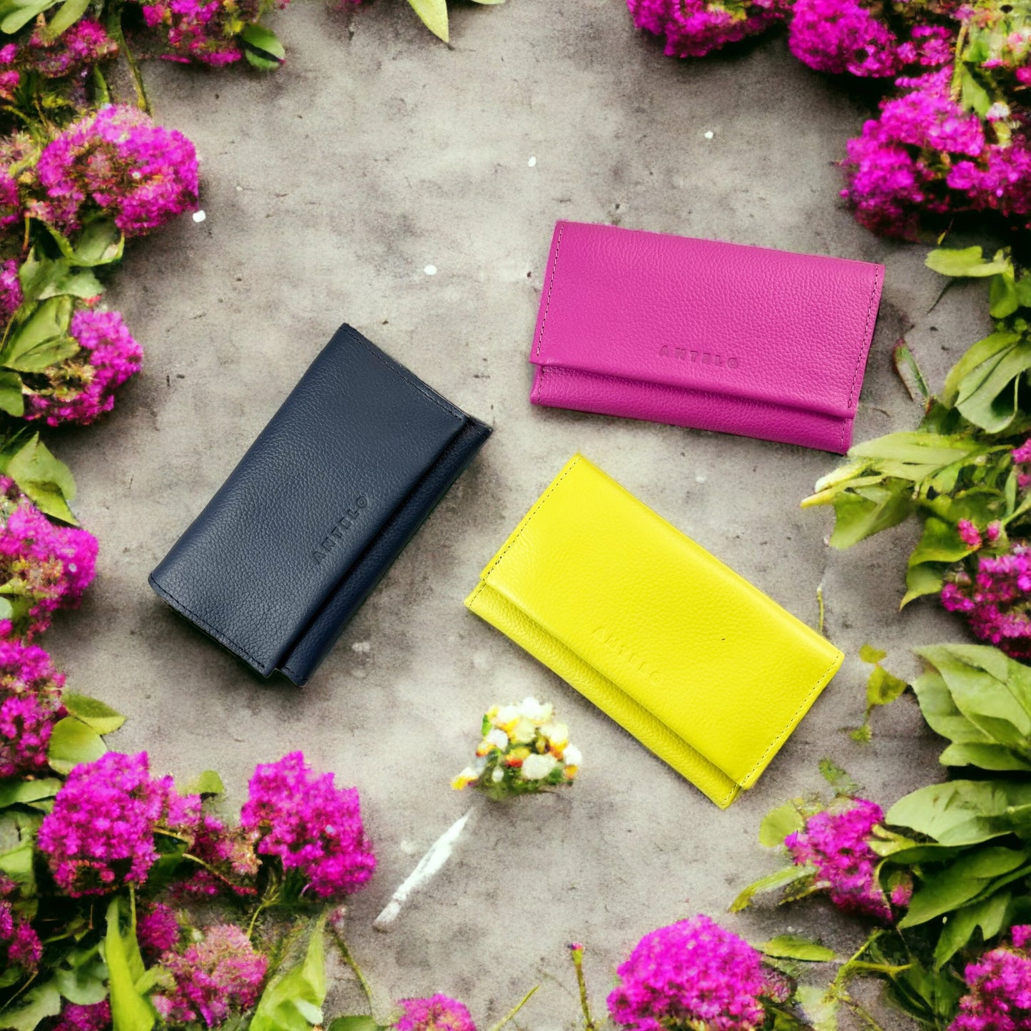 Evie Three-Quarter Leather Trifold Wallet