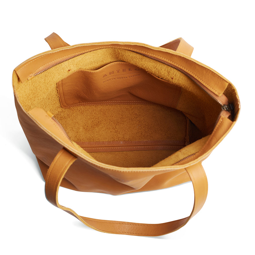 Emmy unlined Leather Tote with Zip