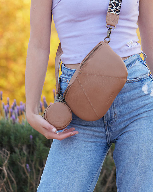 Robin Leather Snap Pouch - CLEARANCE