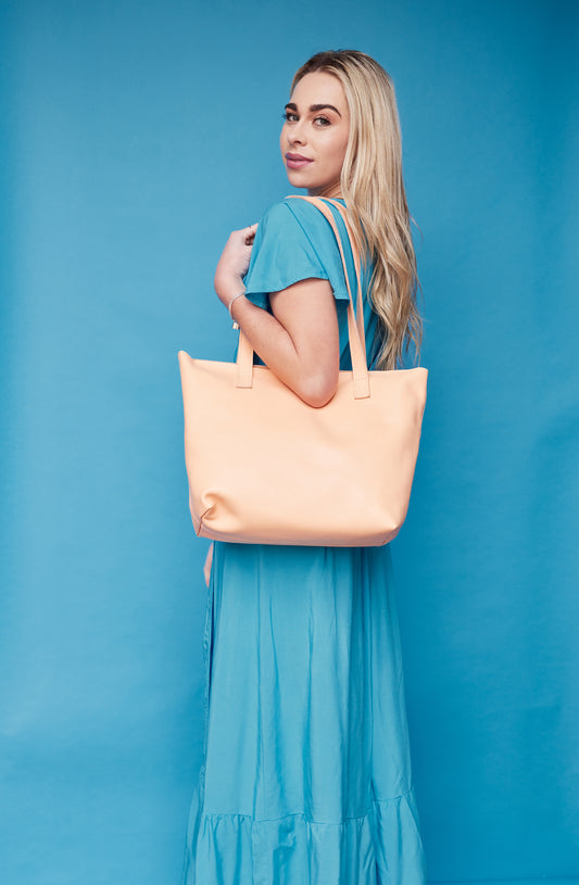 Emmy unlined Leather Tote with Zip - CLEARANCE