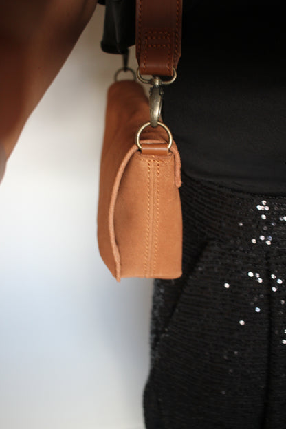 Freya East-West leather shoulder bag