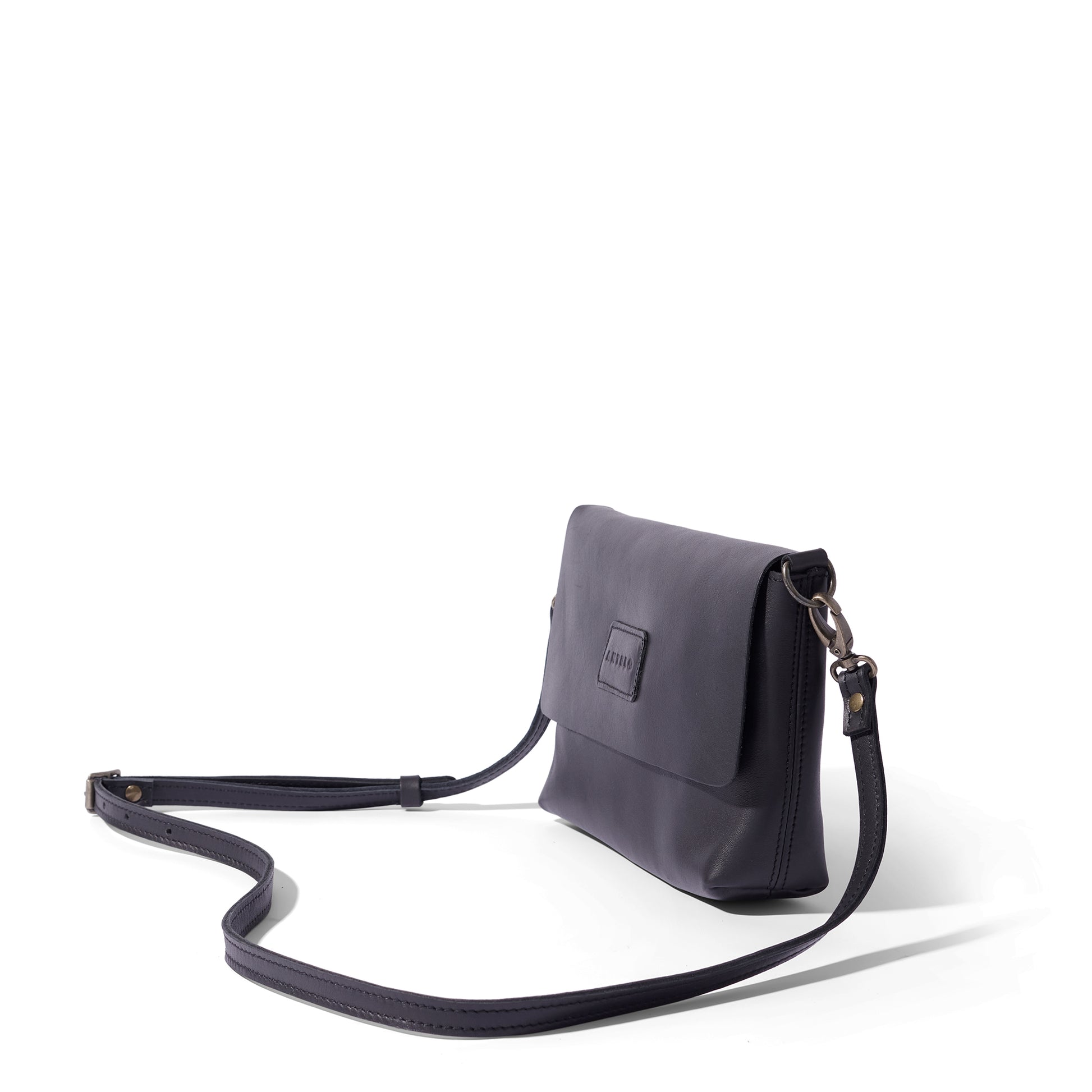 Antelo Crossbody Jeanie leather crossbody