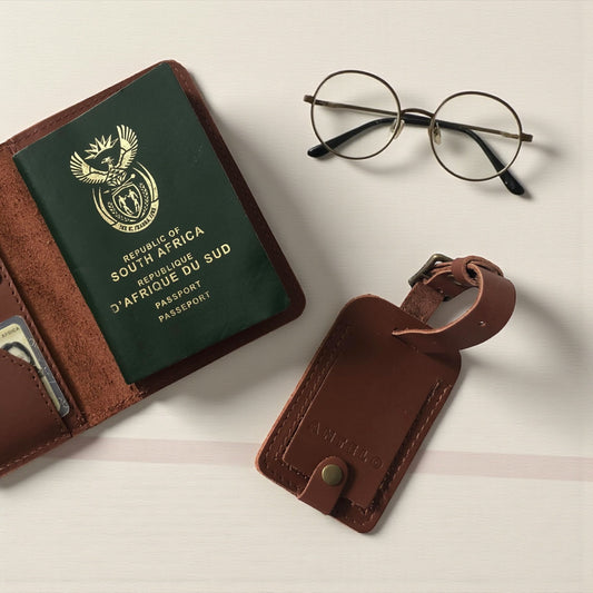 Hudson leather passport holder - OUTLET