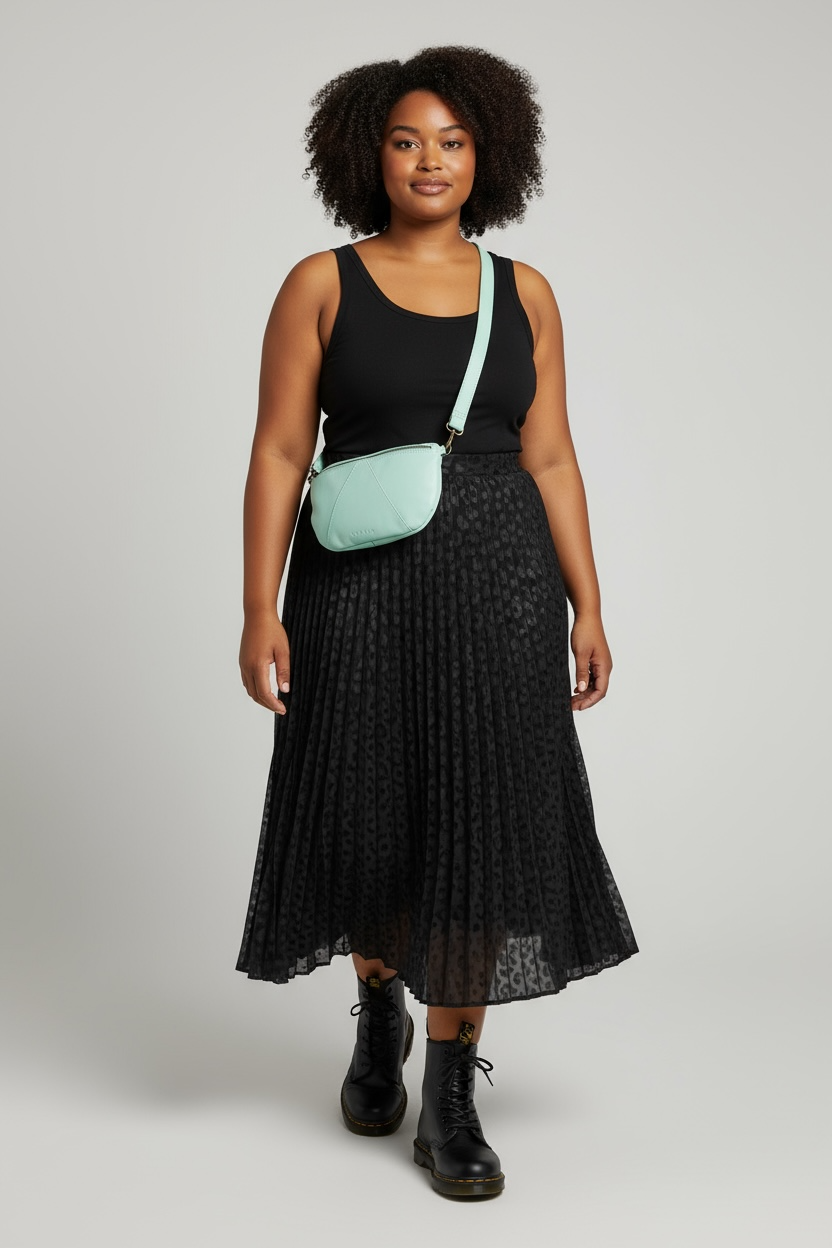 Ruby Classic leather adjustable moon-bag crossbody