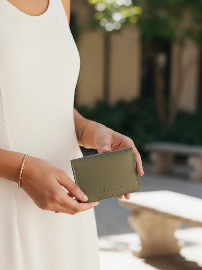 Ozzie leather card wallet