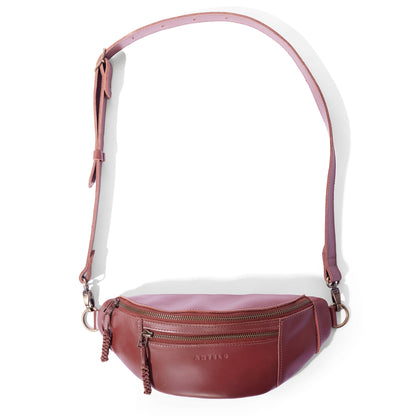 River adjustable leather moon-bag - END OF SEASON