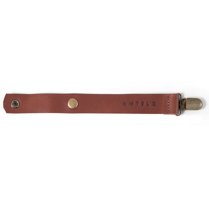 Antelo Baby Accessories Maddie leather pacifier clip - End of Range