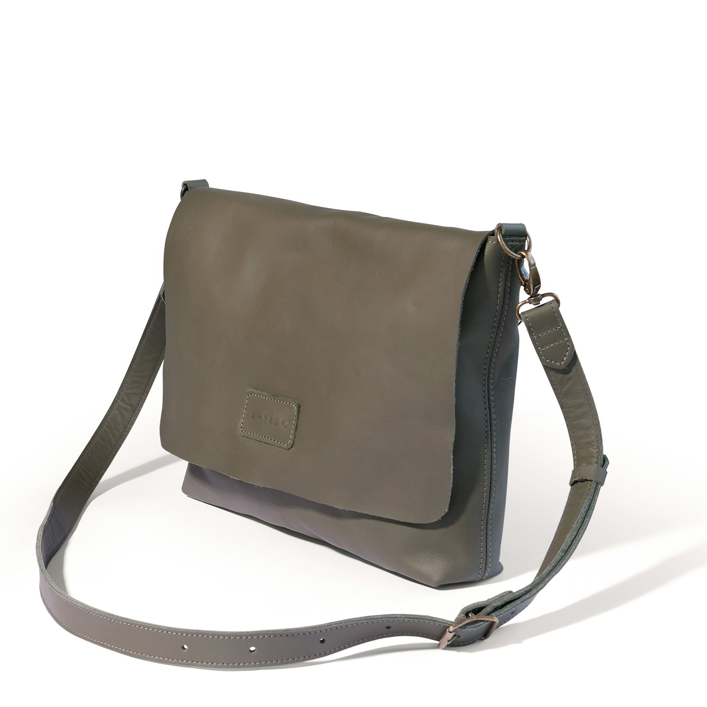 Riley 13" Minimalist Leather Laptop Sling