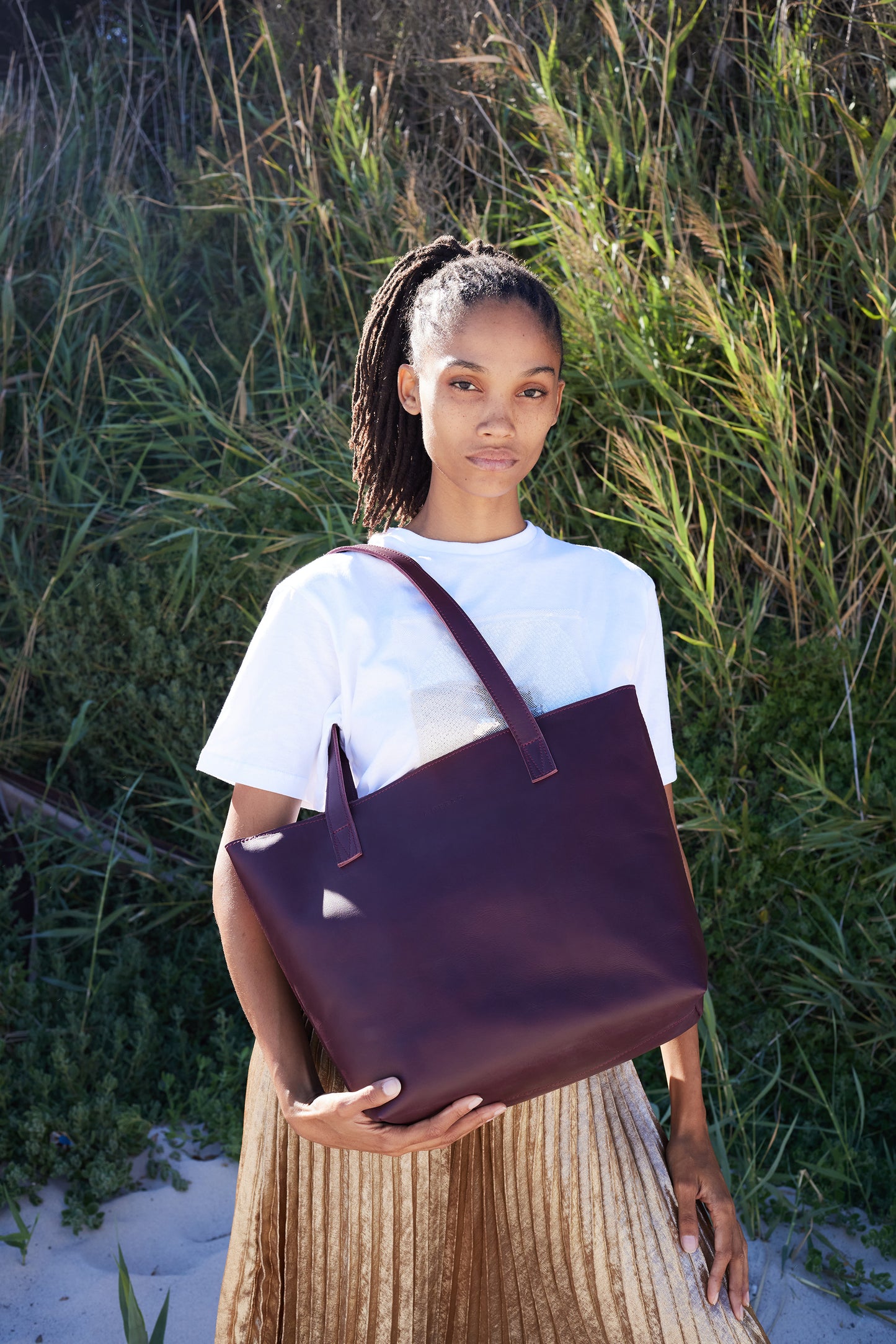 Emmy unlined Leather Tote with Zip