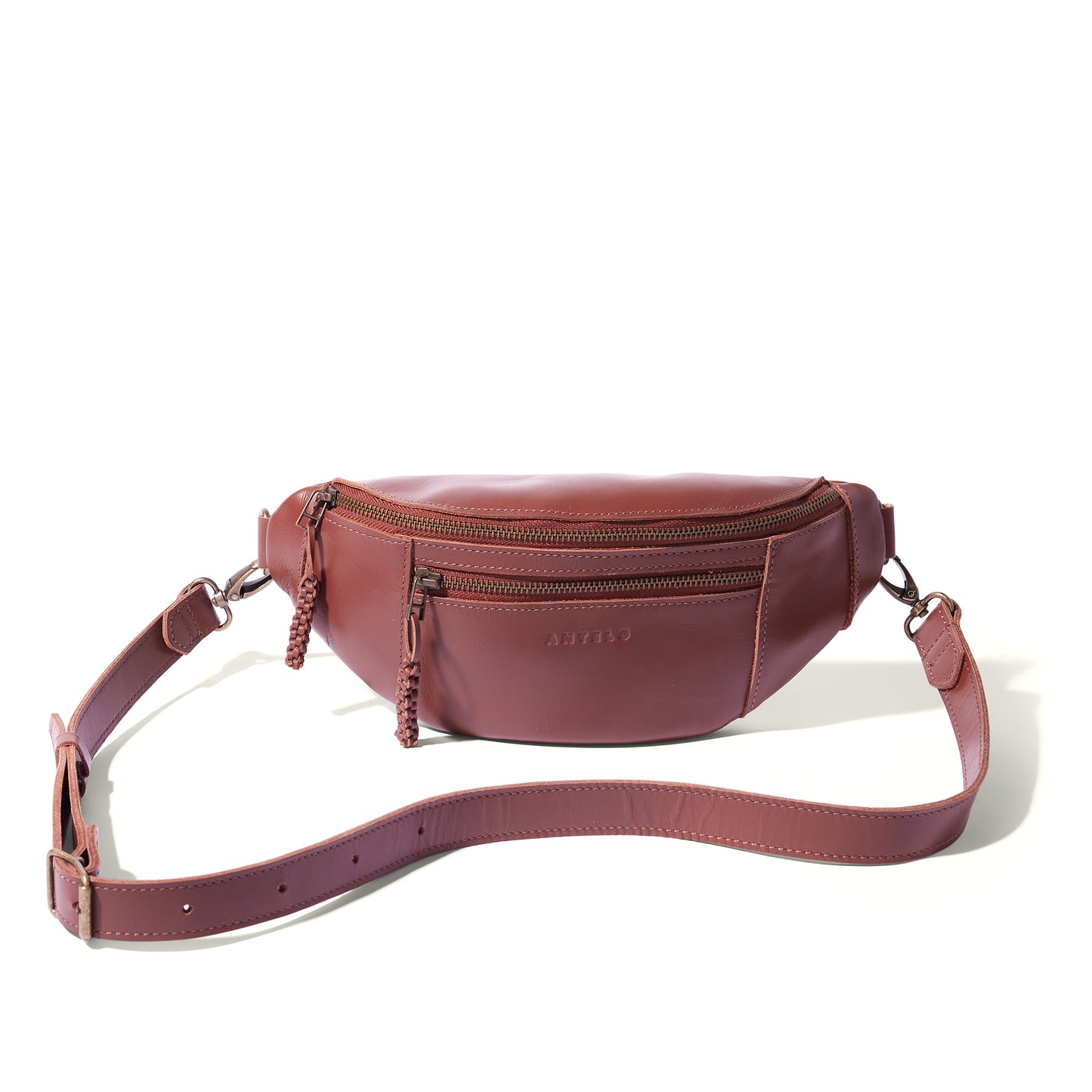 River adjustable leather moon-bag - END OF SEASON