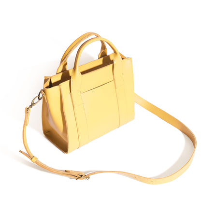 Noa East-West Medium Crossbody shopper - MINOR FLAW