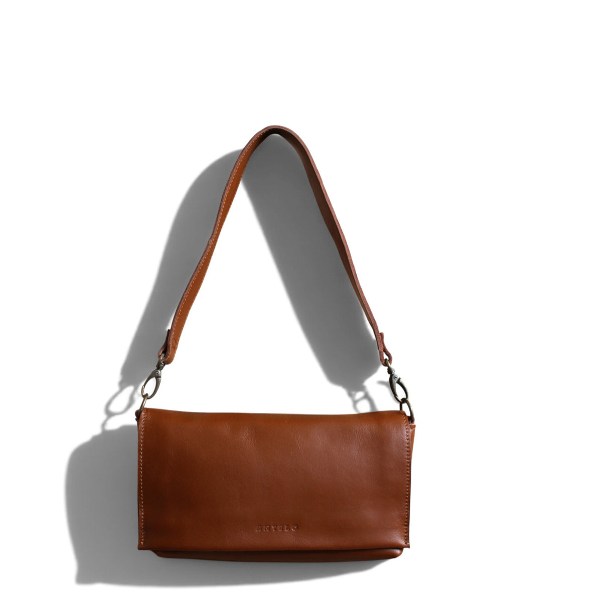 Freya East-West leather shoulder bag