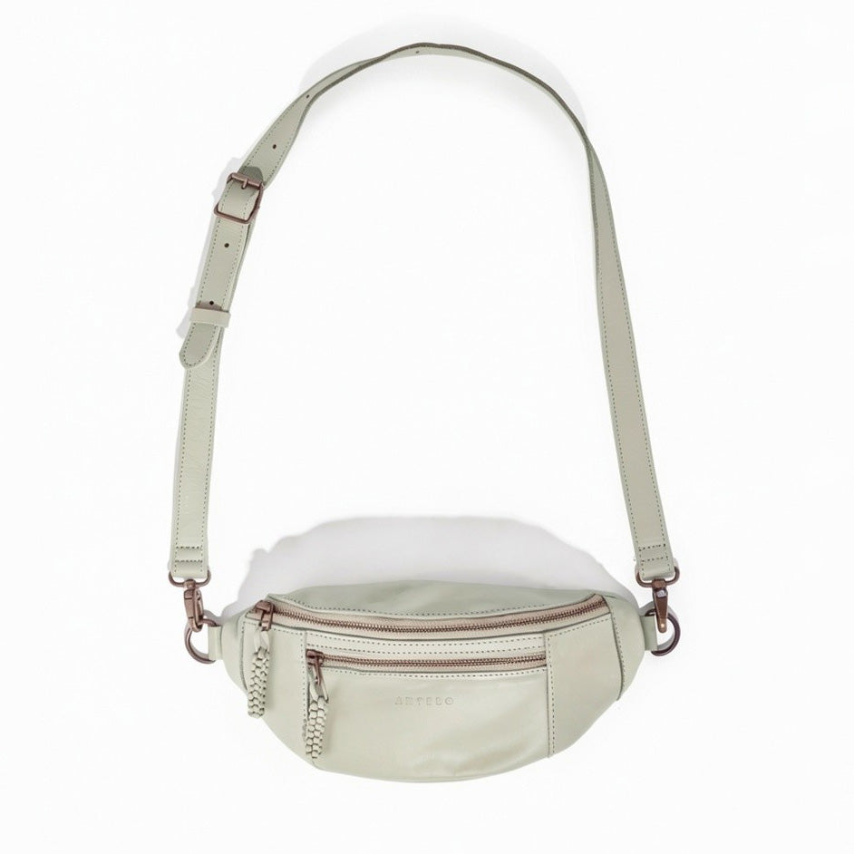 River adjustable leather moon-bag - MINOR FLAW