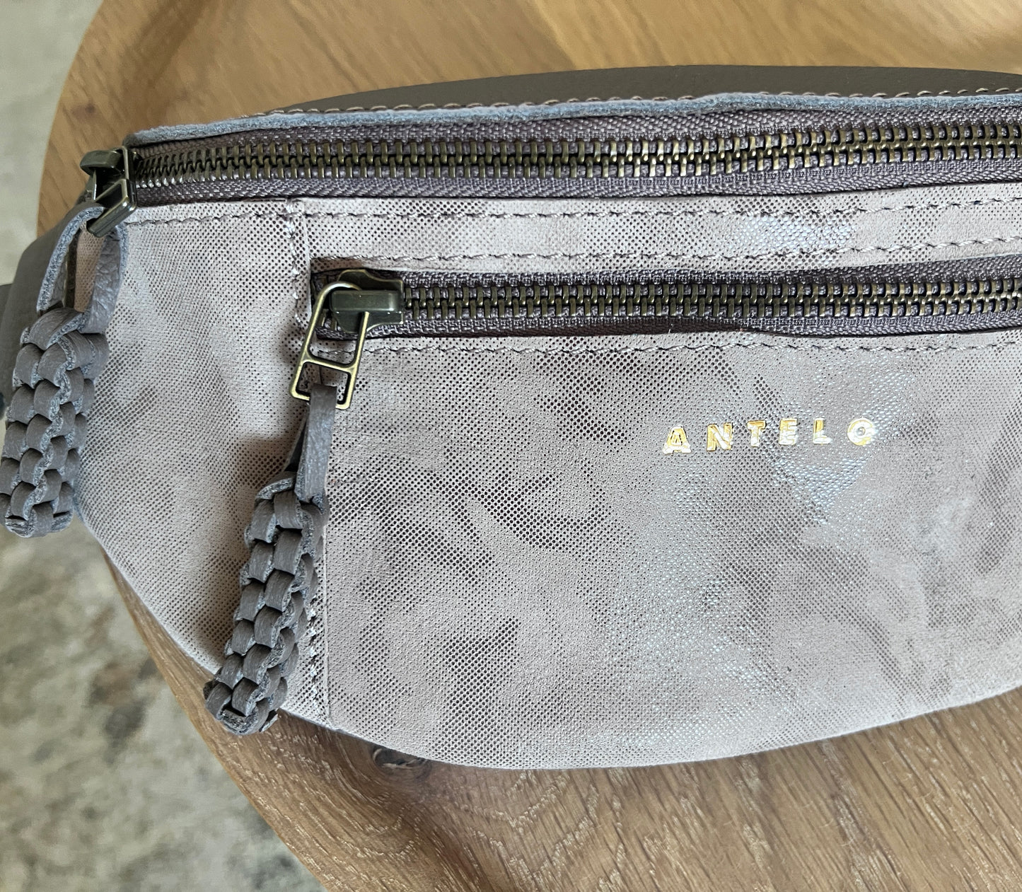 River adjustable leather moon-bag