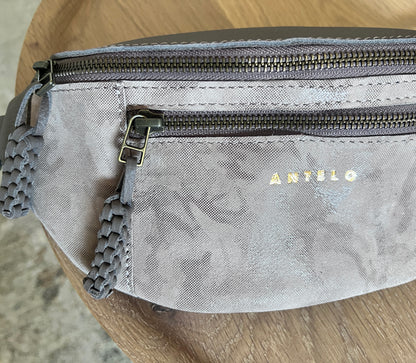 River adjustable leather moon-bag