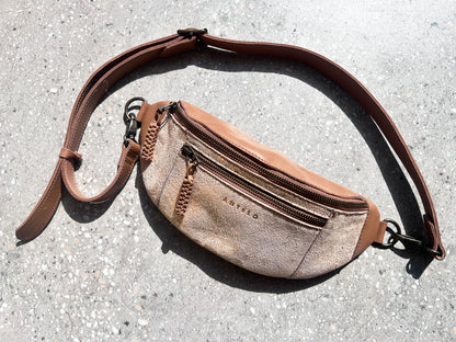 River adjustable leather moon-bag - MINOR FLAW Beige Gold Glitter & Hazel