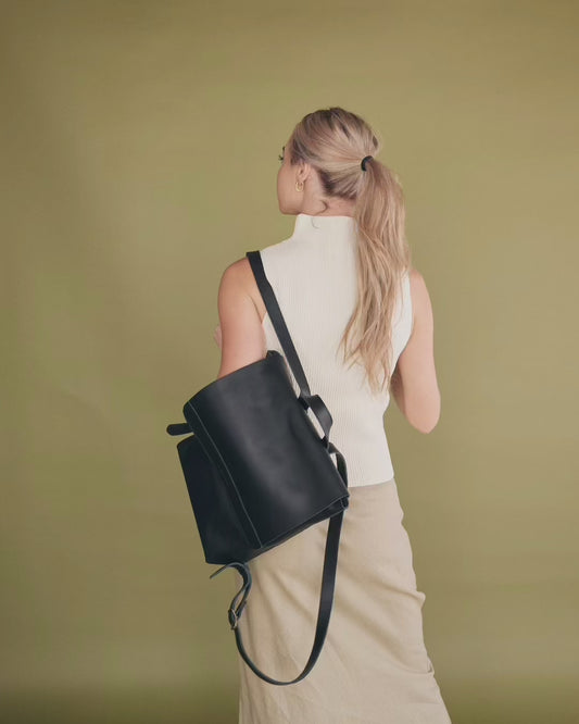 Finley unlined Leather backpack